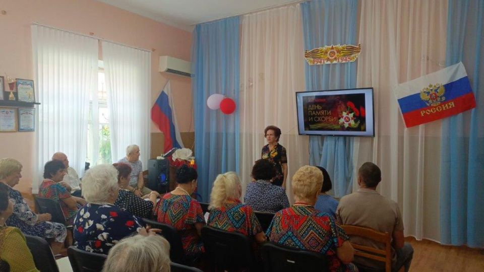 Подведомственные Министерству труда и социальной защиты Республики Крым учреждения социального обслуживания провели мероприятия, посвященные Дню памяти и скорби - дню начала Великой Отечественной войны Подведомственные Министерству труда и социальной защиты Республики Крым учреждения социального обслуживания провели мероприятия, посвященные Дню памяти и скорби - дню начала Великой Отечественной войны