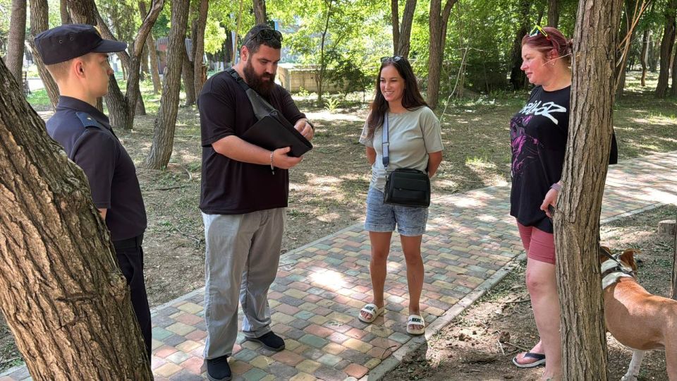 В Казенном парке провели проверочные мероприятия по соблюдению правил выгула собак В Казенном парке провели проверочные мероприятия по соблюдению правил выгула собак