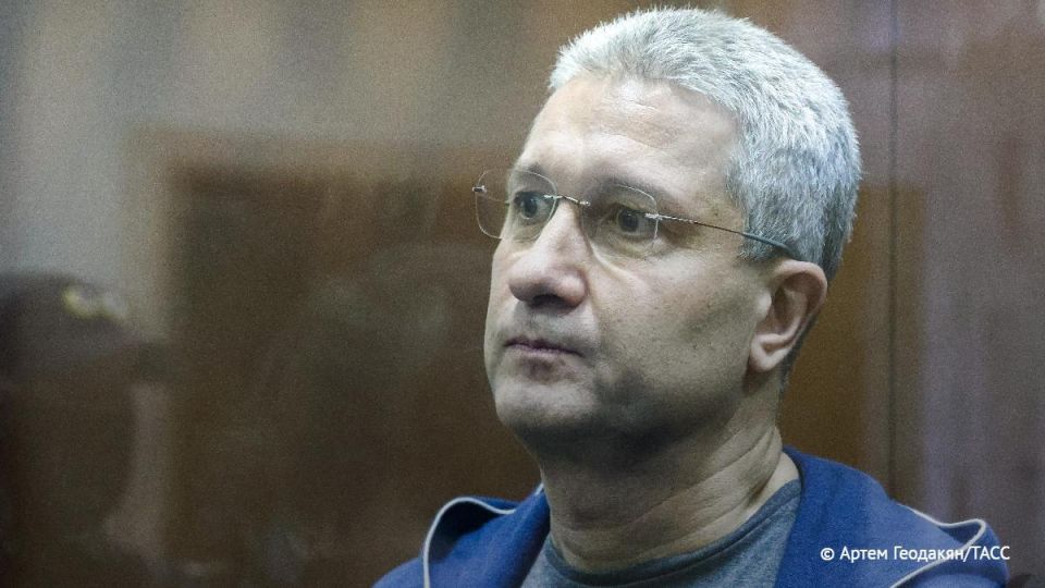 Тимур Иванов заявил, что его есть за что судить, но не за растрату при покупке паромов для Керченской переправы и вывод свыше 3,9 млрд рублей из банка "Интеркоммерц"