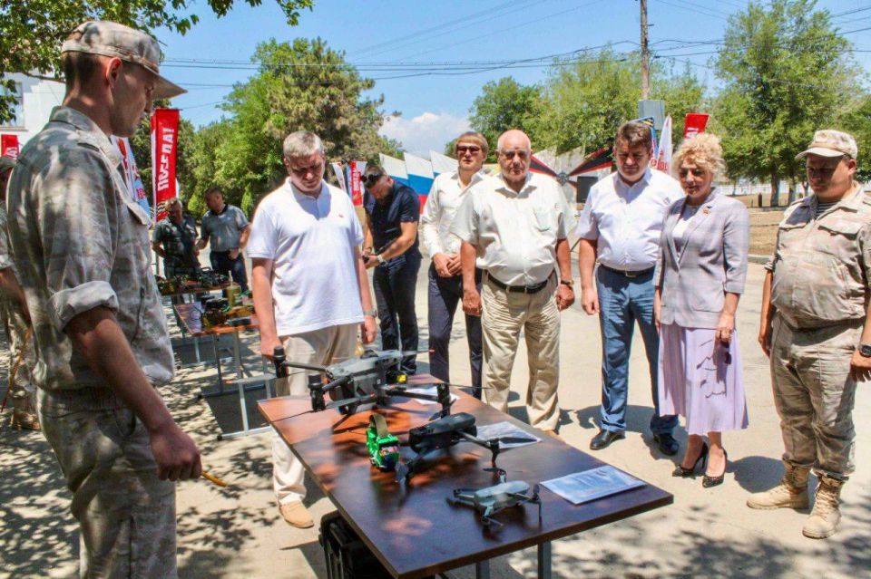 В Евпатории, на территории одной из воинских частей, состоялось торжественное открытие первого в Республике Крым парка «Патриот» В Евпатории, на территории одной из воинских частей, состоялось торжественное открытие первого в Республике Крым парка «Патриот»