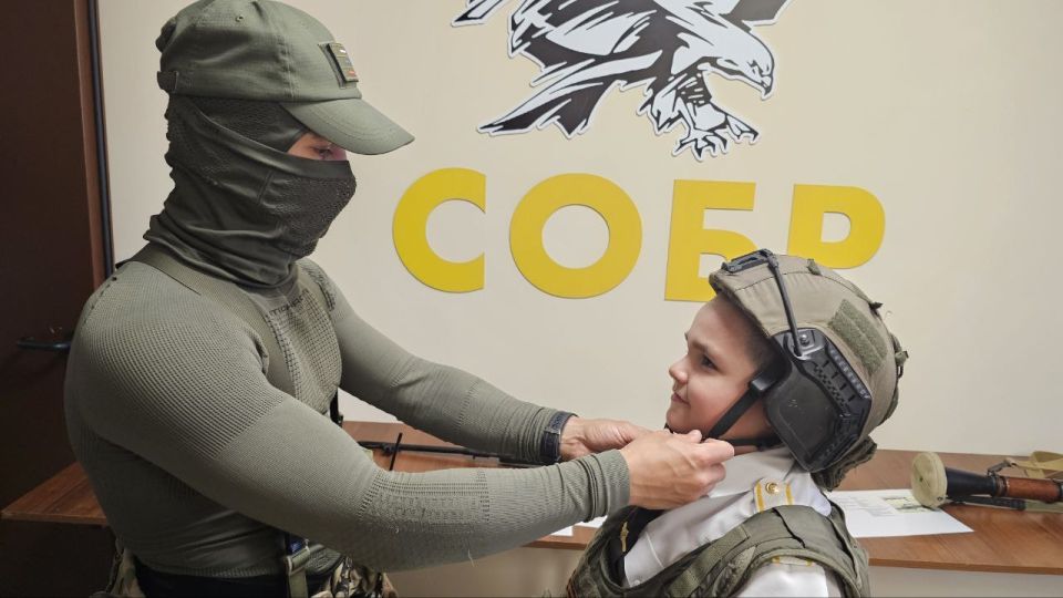 В Крыму и Севастополе завершилась акция «Неделя с Росгвардией» В Крыму и Севастополе завершилась акция «Неделя с Росгвардией»