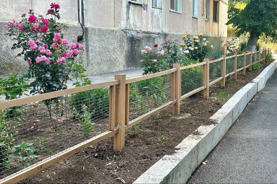 Владимир Немцев: Завершены работы по благоустройству улицы Каштановой и установке знаков «Жилая зона» на проспекте Генерала Острякова Владимир Немцев: Завершены работы по благоустройству улицы Каштановой и установке знаков «Жилая зона» на проспекте Генерала Острякова
