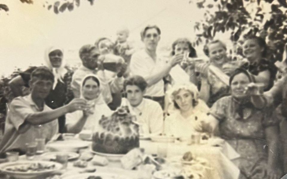 В Раздольненском районном отделе ЗАГС отметили один из самых солидных с начала года юбилеев супружеской жизни В Раздольненском районном отделе ЗАГС отметили один из самых солидных с начала года юбилеев супружеской жизни