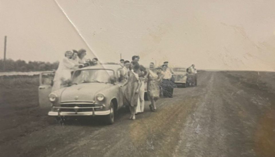 В Раздольненском районном отделе ЗАГС отметили один из самых солидных с начала года юбилеев супружеской жизни В Раздольненском районном отделе ЗАГС отметили один из самых солидных с начала года юбилеев супружеской жизни