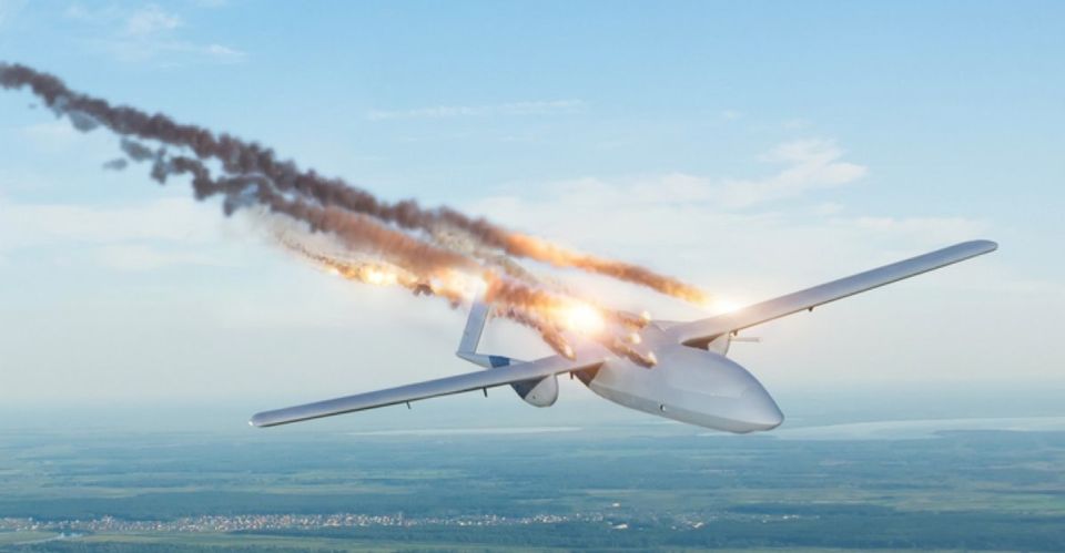 50 украинских БПЛА самолётного типа уничтожены в российском небе минувшей ночью, сообщает Минобороны: