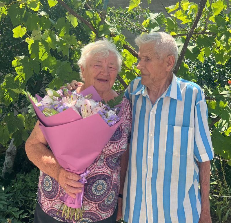 В Раздольненском районном отделе ЗАГС отметили один из самых солидных с начала года юбилеев супружеской жизни В Раздольненском районном отделе ЗАГС отметили один из самых солидных с начала года юбилеев супружеской жизни