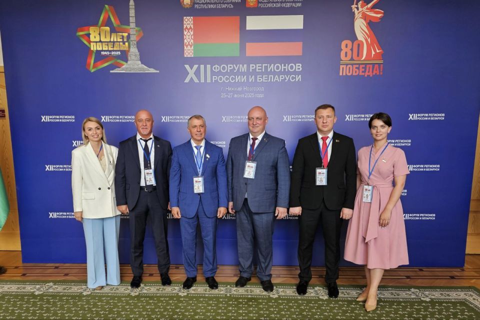 Владимир Константинов: Подписали соглашение о межпарламентском сотрудничестве с председателем Витебского областного Совета депутатов Белоруссии Дмитрием Владимировичем Демидовым Владимир Константинов: Подписали соглашение о межпарламентском сотрудничестве с председателем Витебского областного Совета депутатов Белоруссии Дмитрием Владимировичем Демидовым