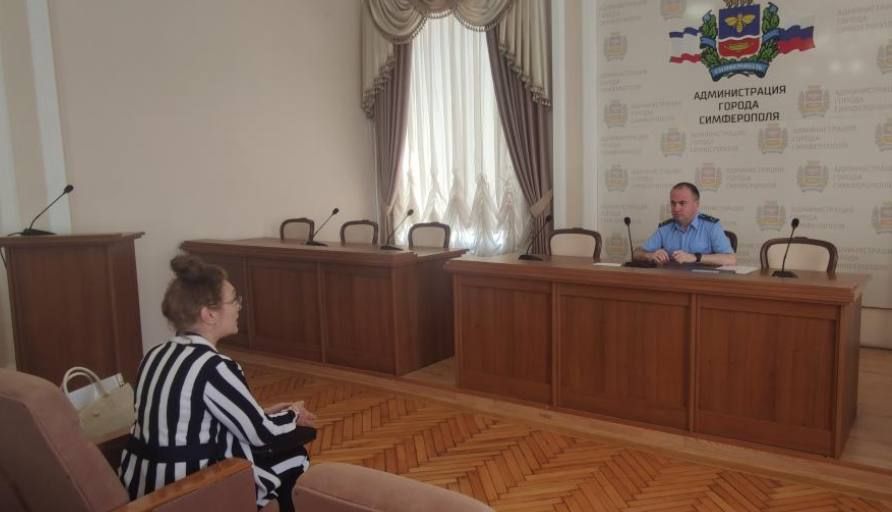 Прокурор города Симферополя Лев Лазуков провел выездной прием жителей города Прокурор города Симферополя Лев Лазуков провел выездной прием жителей города