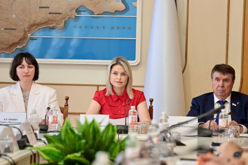 ������� ������� ������� ��������� �������� �� ������������� � ��������� ����������, �� ������� �������� ����������� � ���������� ������� ������������� � �������� �������� � ��������� �������� � ������������� �������������: