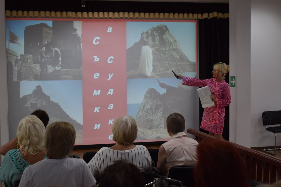 Фильму «Отелло» - 70 лет. Очередное заседание киноклуба «Кино#Общение#Эмоции» в рамках фестиваля юбилейных фильмов, снимавшихся в Судаке, было посвящено 70-летию выхода на большой экран художественного фильма «Отелло»... Фильму «Отелло» - 70 лет. Очередное заседание киноклуба «Кино#Общение#Эмоции» в рамках фестиваля юбилейных фильмов, снимавшихся в Судаке, было посвящено 70-летию выхода на большой экран художественного фильма «Отелло»...