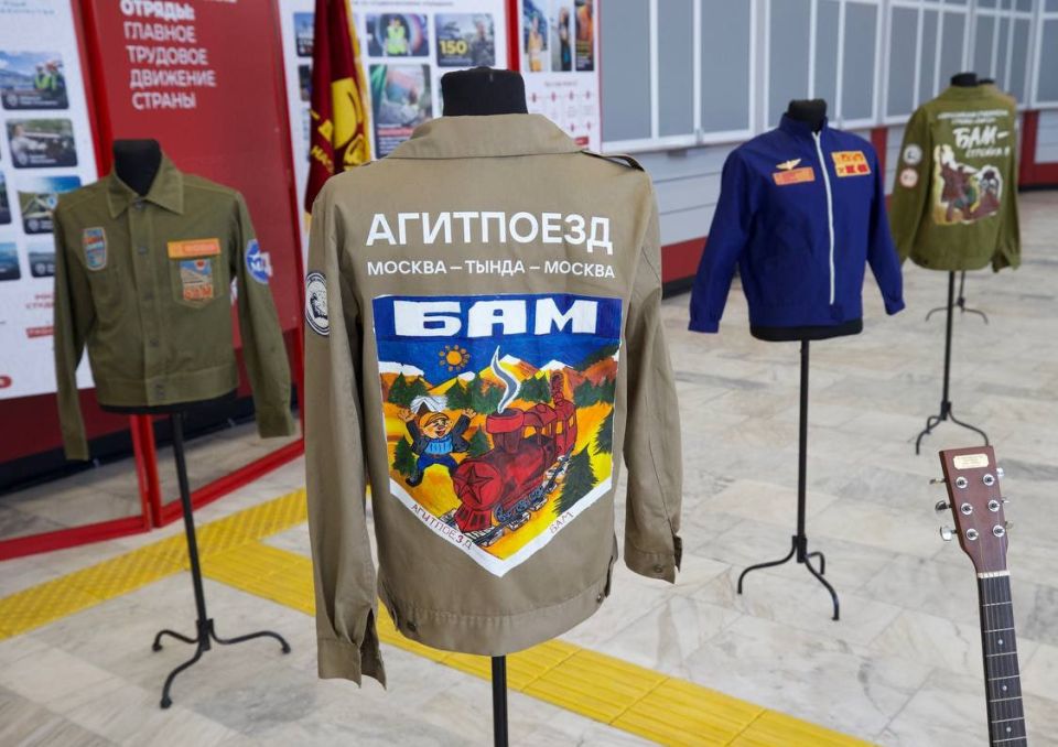 В железнодорожных вузах стартовал третий трудовой семестр! Сегодня на Белорусском вокзале дан старт трудовому семестру на объектах РЖД В железнодорожных вузах стартовал третий трудовой семестр! Сегодня на Белорусском вокзале дан старт трудовому семестру на объектах РЖД