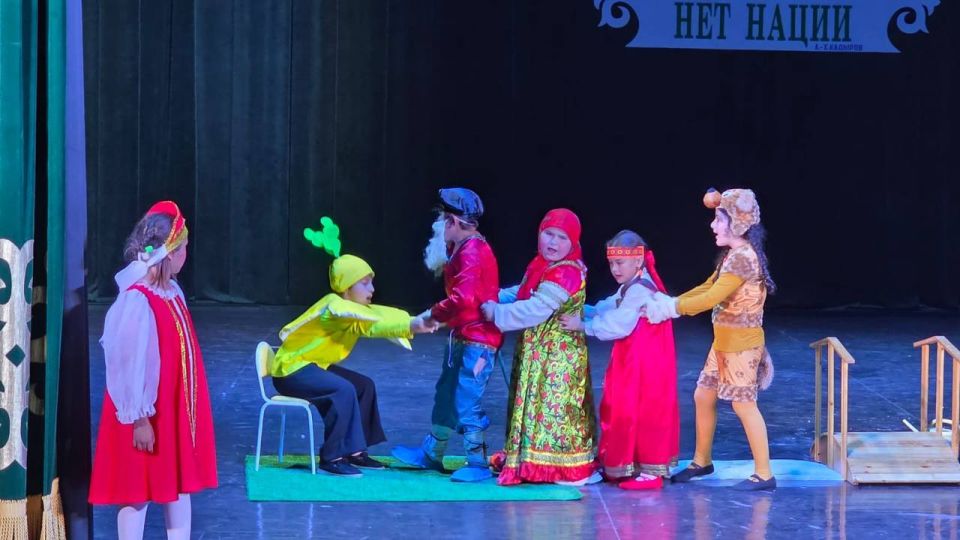 В Грозном прошёл I Межрегиональный фестиваль народных сказок России, Кавказа и Крыма В Грозном прошёл I Межрегиональный фестиваль народных сказок России, Кавказа и Крыма