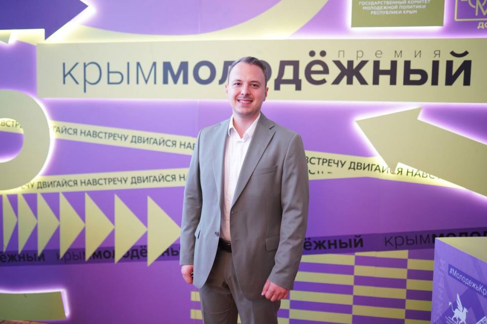 Алексей Зинченко: Молодёжь, вы самая лучшая! Алексей Зинченко: Молодёжь, вы самая лучшая!