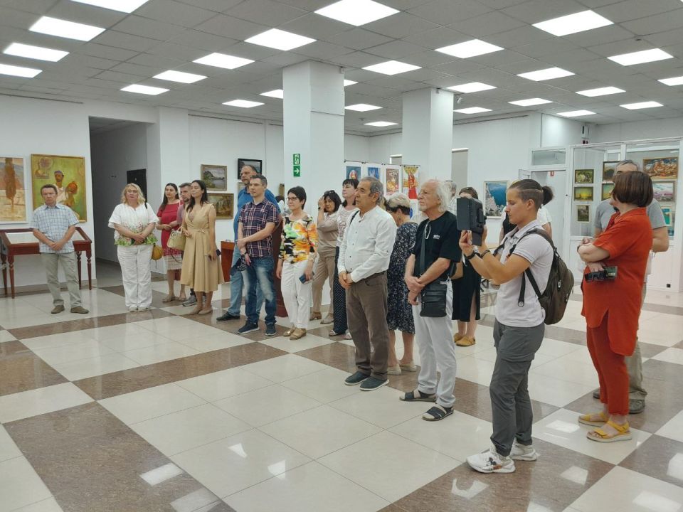 26 июня 2025 года в Симферопольском художественном музее при поддержке Министерства культуры Республики Крым состоялось торжественное открытие выставки, посвященной 85-летию основания Союза советских художников Крымской АССР 26 июня 2025 года в Симферопольском художественном музее при поддержке Министерства культуры Республики Крым состоялось торжественное открытие выставки, посвященной 85-летию основания Союза советских художников Крымской АССР