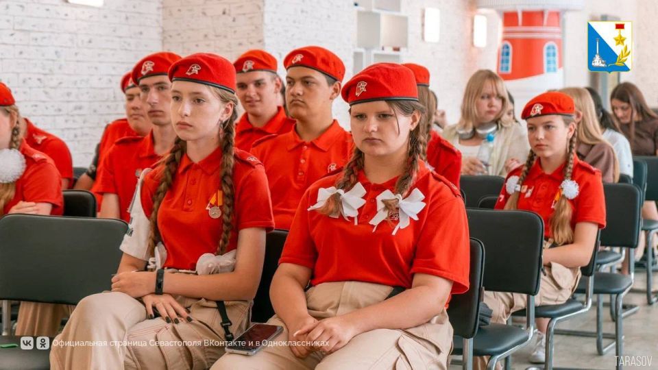 «Чистый выбор» — антинаркотические мероприятия для молодежи «Чистый выбор» — антинаркотические мероприятия для молодежи