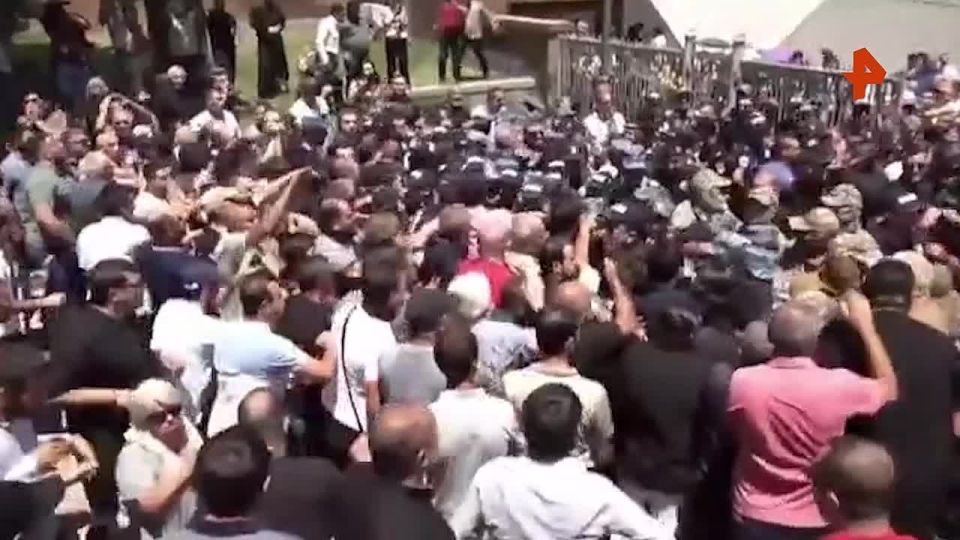 ������������ ����� ������������ � ���������� �������� � ��������� ����������