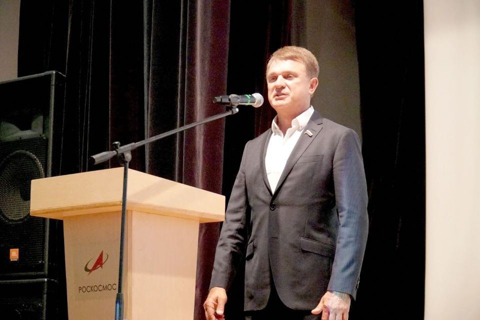 Александр Юрьев: Сегодня состоялось торжественное мероприятие, посвящённое 65-й годовщине со дня образования Центра дальней космической связи Александр Юрьев: Сегодня состоялось торжественное мероприятие, посвящённое 65-й годовщине со дня образования Центра дальней космической связи