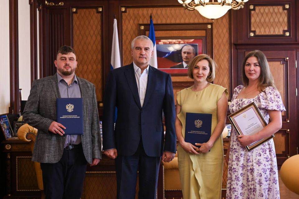 Альберт Куршутов: Уважаемые коллеги, дорогие друзья! Альберт Куршутов: Уважаемые коллеги, дорогие друзья!
