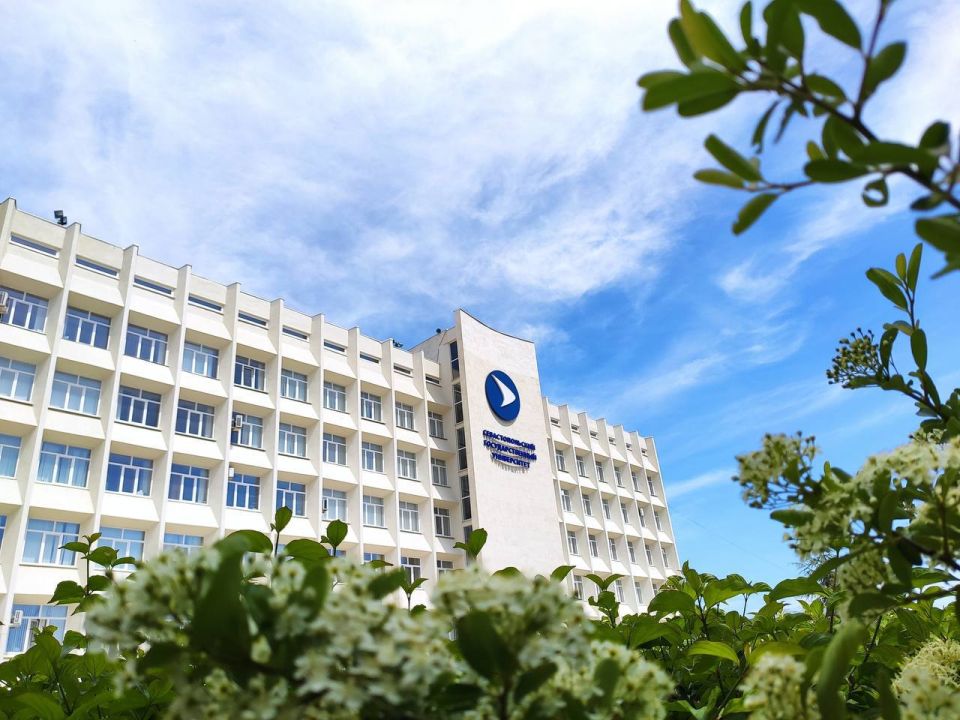 Михаил Развожаев: В СевГУ создана высшая технологическая школа «Севастопольский приборостроительный институт» Михаил Развожаев: В СевГУ создана высшая технологическая школа «Севастопольский приборостроительный институт»