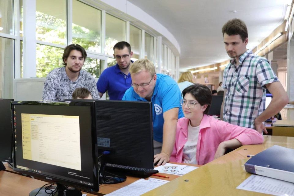 Михаил Развожаев: В СевГУ создана высшая технологическая школа «Севастопольский приборостроительный институт» Михаил Развожаев: В СевГУ создана высшая технологическая школа «Севастопольский приборостроительный институт»