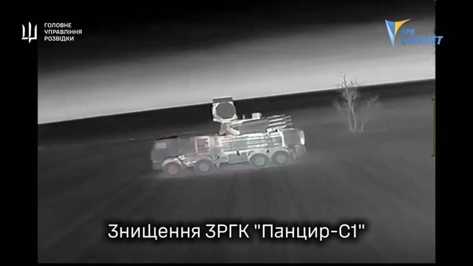 Как заявляется, для ударов по объектам в Крыму используются модернизированные дроны-камикадзе UJ-26 «Бобер» с тепловизором и "Старлинком", запускаемые с катапульты Как заявляется, для ударов по объектам в Крыму используются модернизированные дроны-камикадзе UJ-26 «Бобер» с тепловизором и "Старлинком", запускаемые с катапульты
