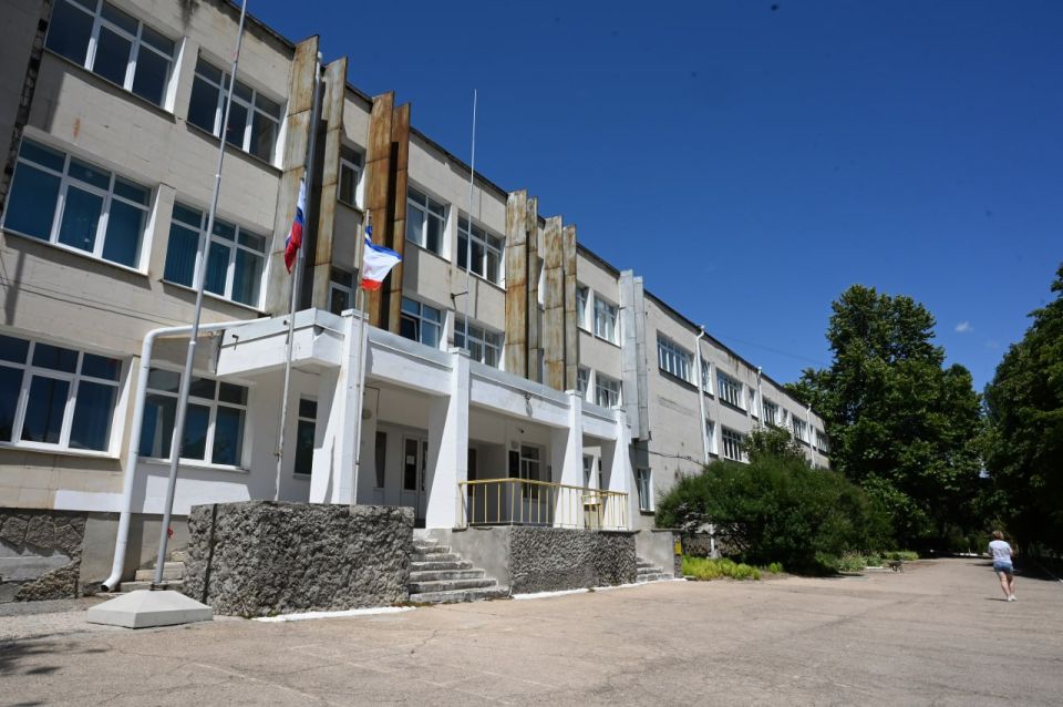 Сергей Аксёнов: В Бахчисарайском районе продолжаем выезды по отработке обращений граждан: наиболее остро стоит вопрос водоснабжения некоторых населенных пунктов Сергей Аксёнов: В Бахчисарайском районе продолжаем выезды по отработке обращений граждан: наиболее остро стоит вопрос водоснабжения некоторых населенных пунктов