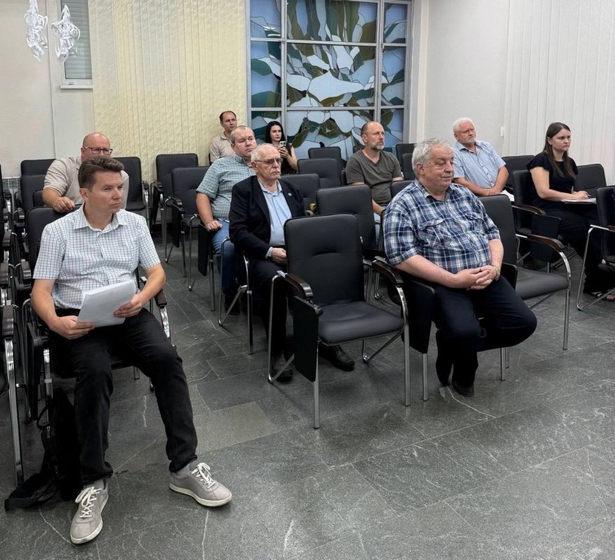Ольга Шевцова: Состоялось заседание Комиссии по экологической безопасности под председательством Заместителя Председателя Совета министров Республики Крым Михаила Назарова Ольга Шевцова: Состоялось заседание Комиссии по экологической безопасности под председательством Заместителя Председателя Совета министров Республики Крым Михаила Назарова
