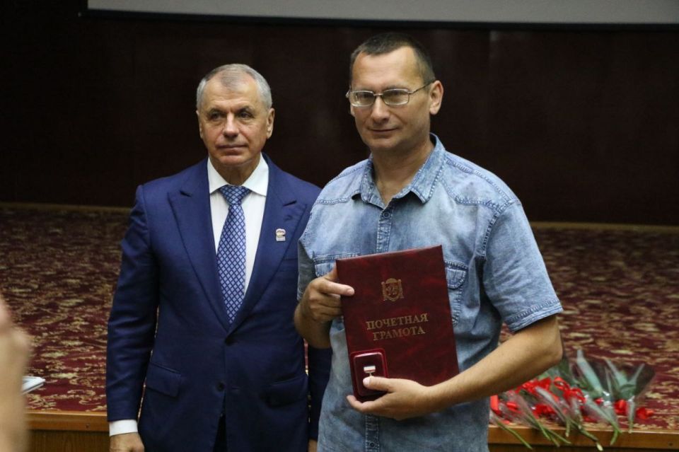 Анжелика Ястребова: В Крымской астрофизической обсерватории в пгт Научный состоялась конференция, посвящённая 80-летию основания обсерватории Анжелика Ястребова: В Крымской астрофизической обсерватории в пгт Научный состоялась конференция, посвящённая 80-летию основания обсерватории