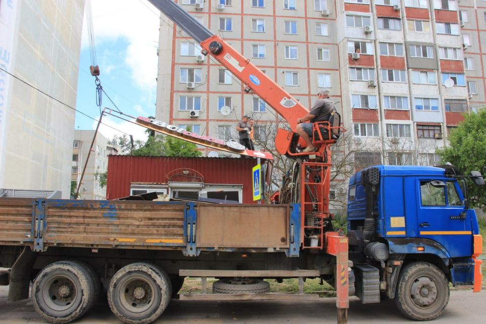 В Керчи сносят нестационарные строения, размещенные на муниципальной территории без правовых оснований В Керчи сносят нестационарные строения, размещенные на муниципальной территории без правовых оснований