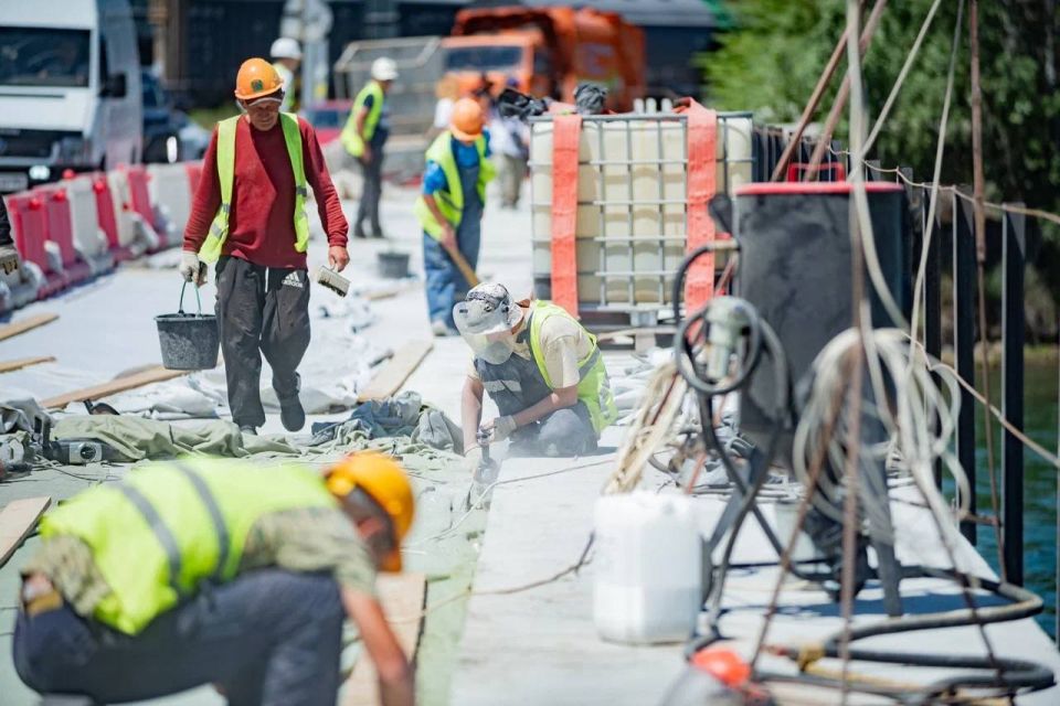 Михаил Развожаев: Мост через речку Черная в Инкермане готов на 35% Михаил Развожаев: Мост через речку Черная в Инкермане готов на 35%