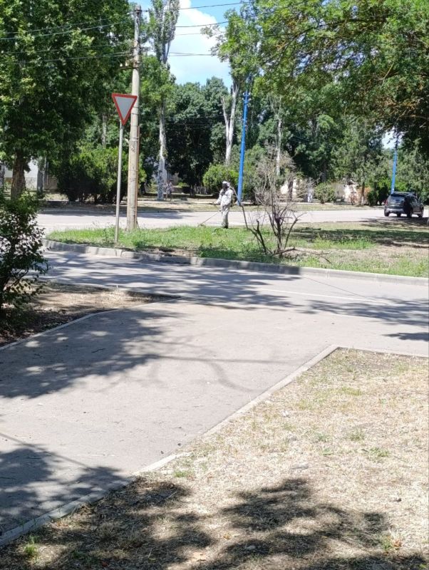 #уборка_городских_территорий #уборка_городских_территорий