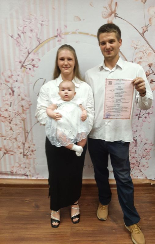 Свадебный сезон не сдаёт позиций, и, как ярко он начался, так же красиво и продолжается Свадебный сезон не сдаёт позиций, и, как ярко он начался, так же красиво и продолжается