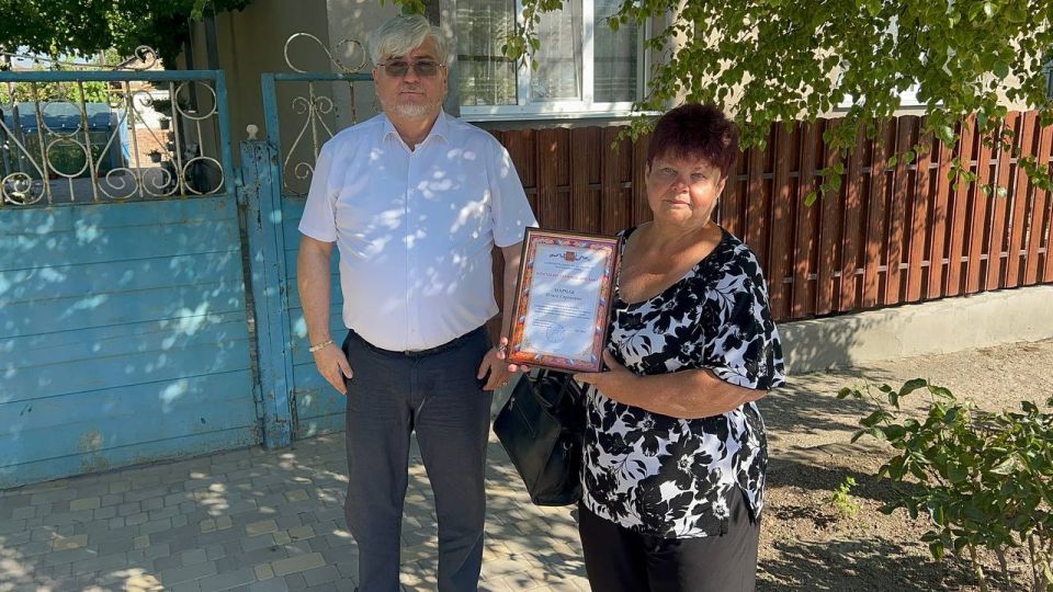 Игорь Ивин: Хочу поблагодарить тех жителей, кто вносит свой вклад, обустраивая свои улицы, дворы, домовладения, содействуя органам местного самоуправления в важной задаче – благоустройстве городских территорий Игорь Ивин: Хочу поблагодарить тех жителей, кто вносит свой вклад, обустраивая свои улицы, дворы, домовладения, содействуя органам местного самоуправления в важной задаче – благоустройстве городских территорий
