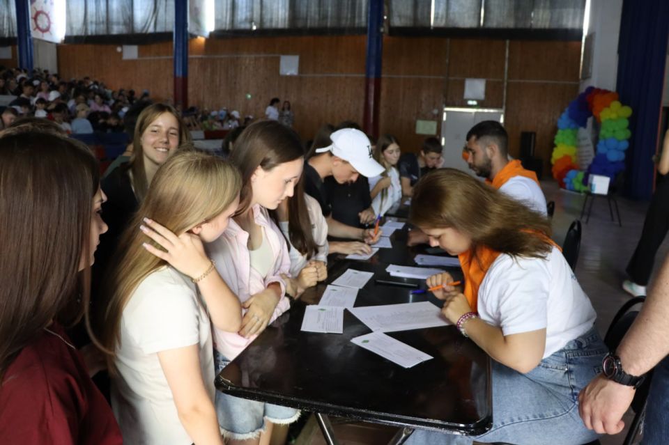 В "Школе у моря" выбрали победителей конкурса инициативных проектов В "Школе у моря" выбрали победителей конкурса инициативных проектов