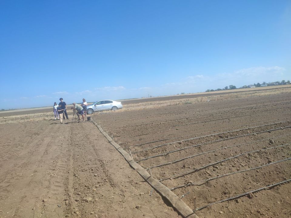 Денис Олейник: Сегодня совместно с представителями налоговой службы, МВД, центра занятости и администрации района принял участие в выездном заседании Межведомственной комиссии по противодействию нелегальной занятости на... Денис Олейник: Сегодня совместно с представителями налоговой службы, МВД, центра занятости и администрации района принял участие в выездном заседании Межведомственной комиссии по противодействию нелегальной занятости на...