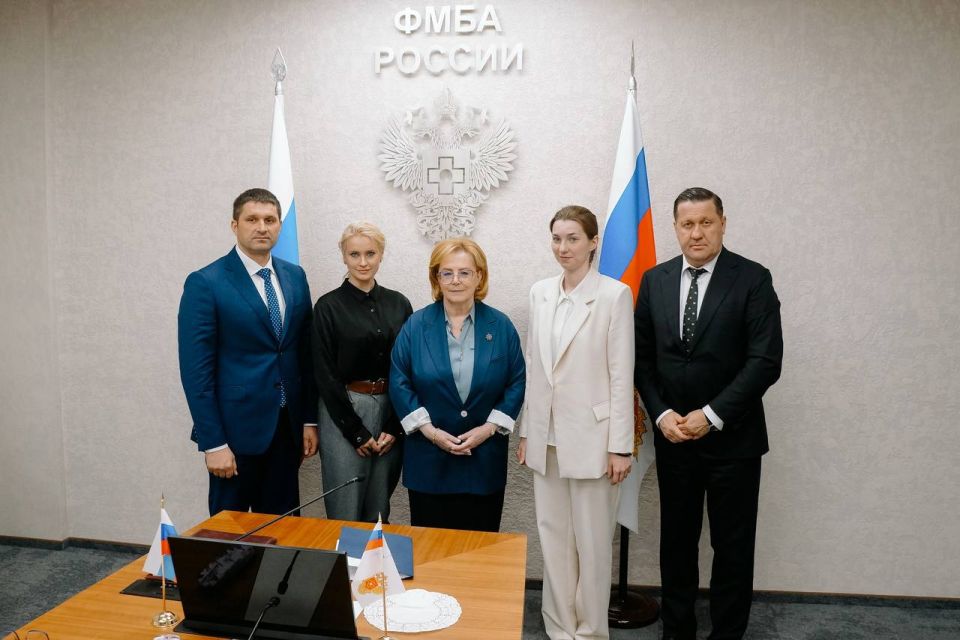 Вероника Скворцова встретилась с участниками программы «Время героев» Вероника Скворцова встретилась с участниками программы «Время героев»