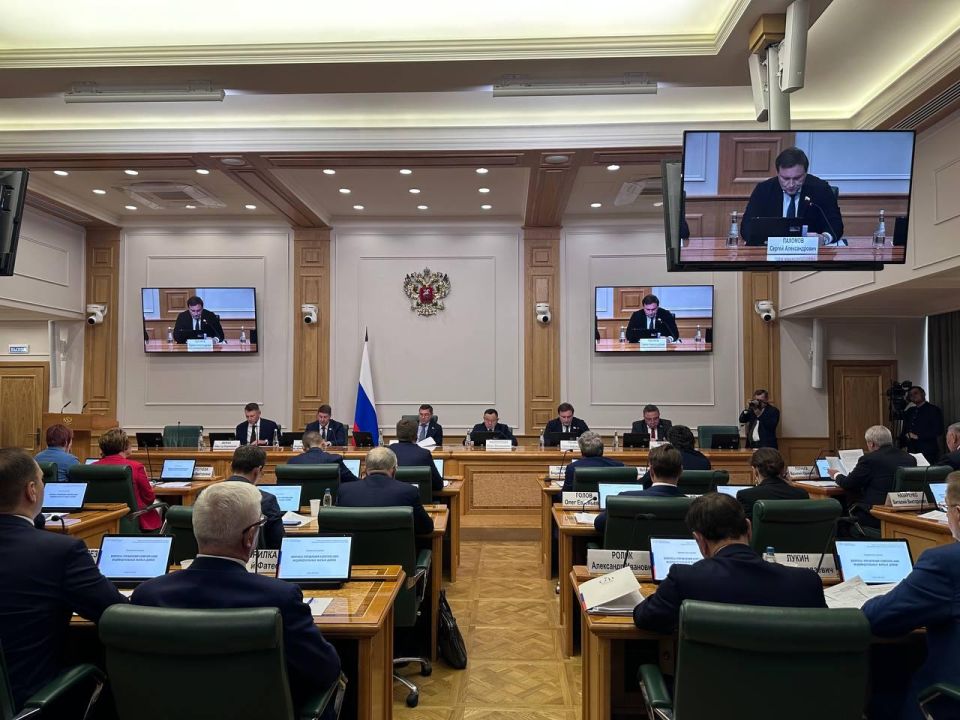 Проводим парламентские слушания по вопросам управления комплексами индивидуальных жилых домов Проводим парламентские слушания по вопросам управления комплексами индивидуальных жилых домов
