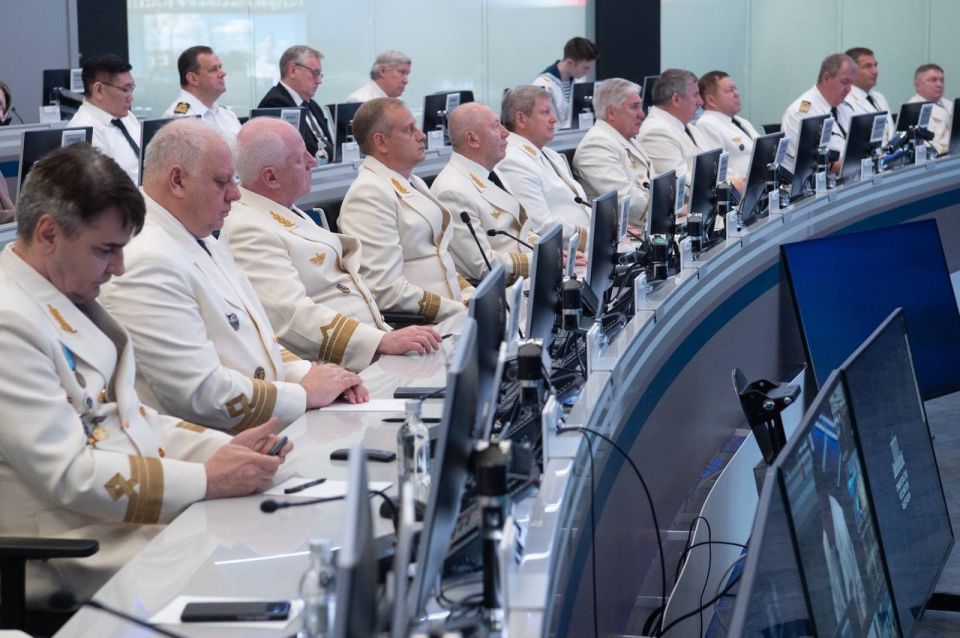  :           ,       ,    ...