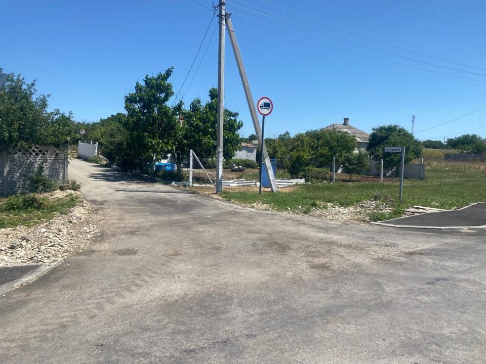 В Крыму завершается ремонт участка дороги Таврида — Заветное протяженностью более 10 км В Крыму завершается ремонт участка дороги Таврида — Заветное протяженностью более 10 км