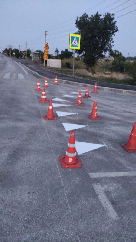В Крыму завершаются ремонтные работы участка дороги ТавридаЗаветное, ведущей к достопримечательностям восточного побережья полуострова В Крыму завершаются ремонтные работы участка дороги ТавридаЗаветное, ведущей к достопримечательностям восточного побережья полуострова