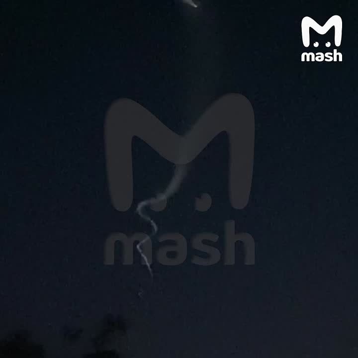             22:00      ,     