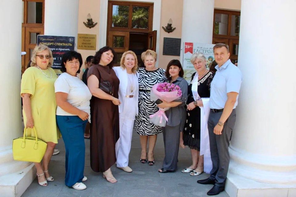 Константин Шимановский: Почти 500 молодых специалистов стали выпускниками Ялтинского медицинского колледжа! 36 студентов завершили обучение с красными дипломами Константин Шимановский: Почти 500 молодых специалистов стали выпускниками Ялтинского медицинского колледжа! 36 студентов завершили обучение с красными дипломами