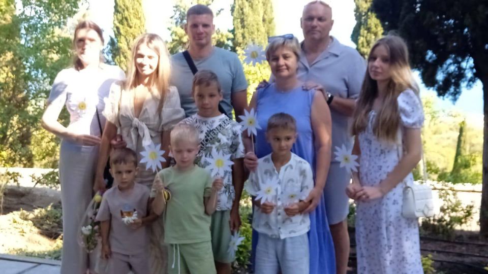 ПОСИДЕЛКИ НА ОРЛИНОЙ ГОРЕ В АЛУШТЕ СОСТОЯЛИСЬ ПОСИДЕЛКИ НА ОРЛИНОЙ ГОРЕ В АЛУШТЕ СОСТОЯЛИСЬ