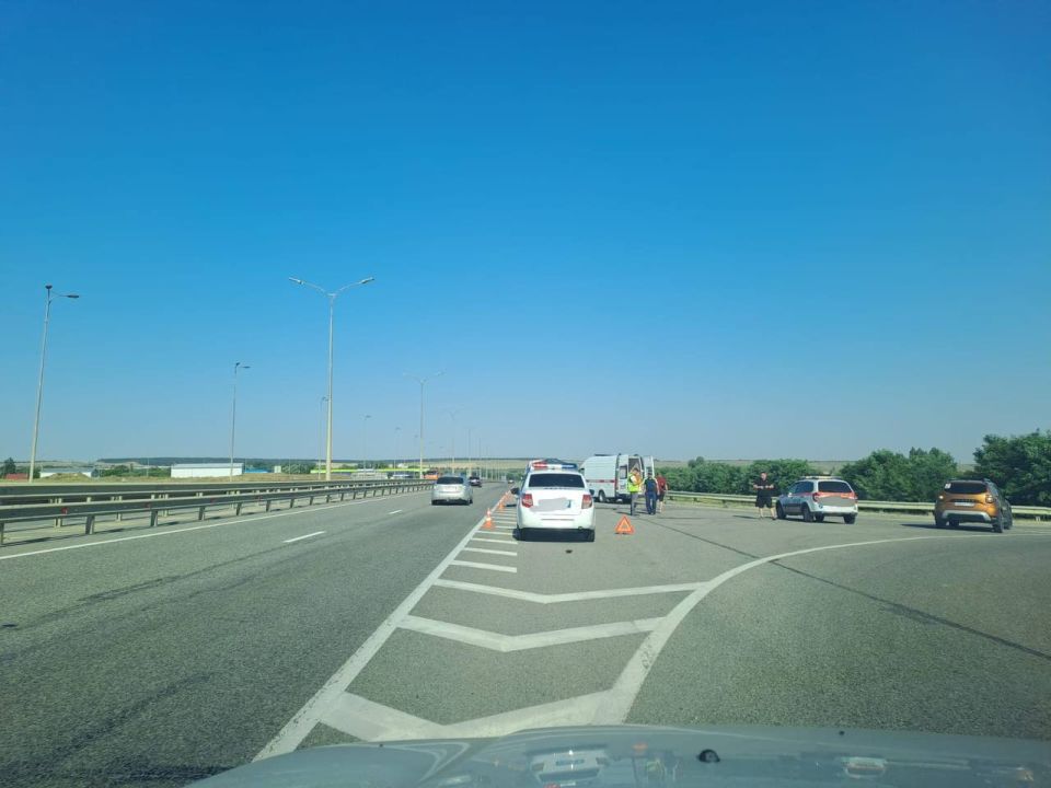 В Белогорском районе в ДТП погиб один человек, трое пострадали В Белогорском районе в ДТП погиб один человек, трое пострадали
