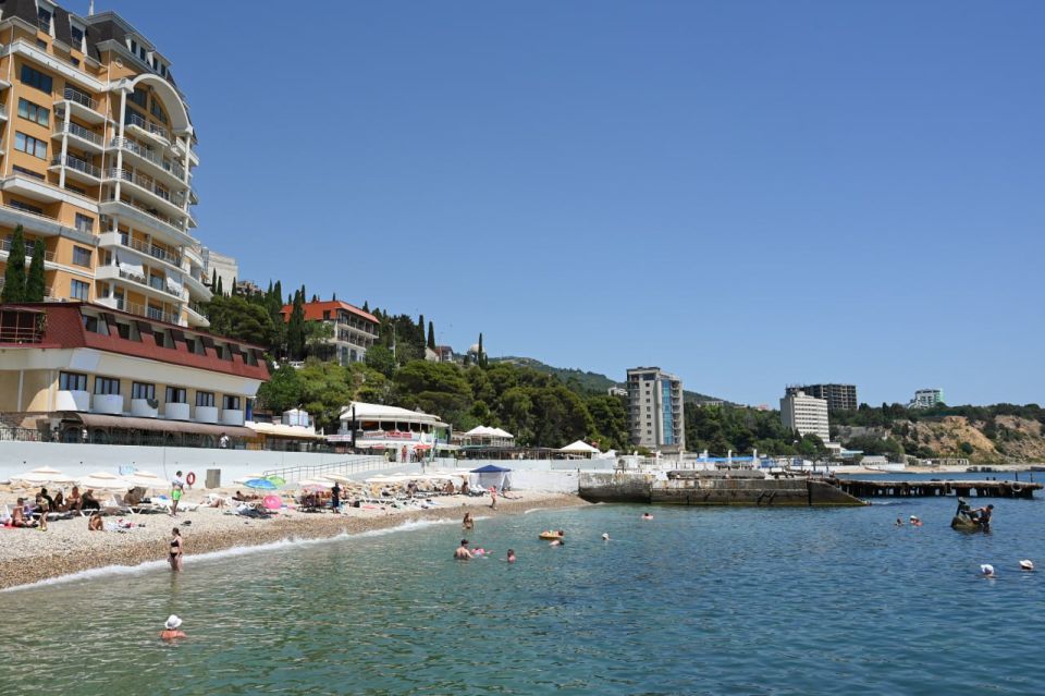  :     24      8 ,         2023 