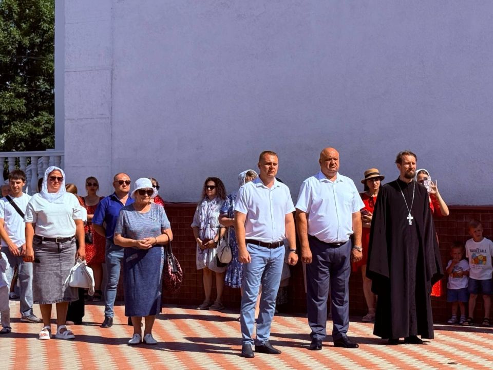 ����� ������: �������, � ����������� ����, � ����� �������� ����� ������ ������ ���������� ����������� ����������� �� ��� �����, ����� � ��������