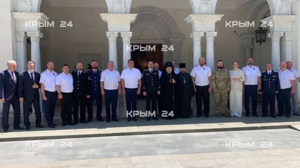 В Крыму провели заседание Совета атаманов России В Крыму провели заседание Совета атаманов России