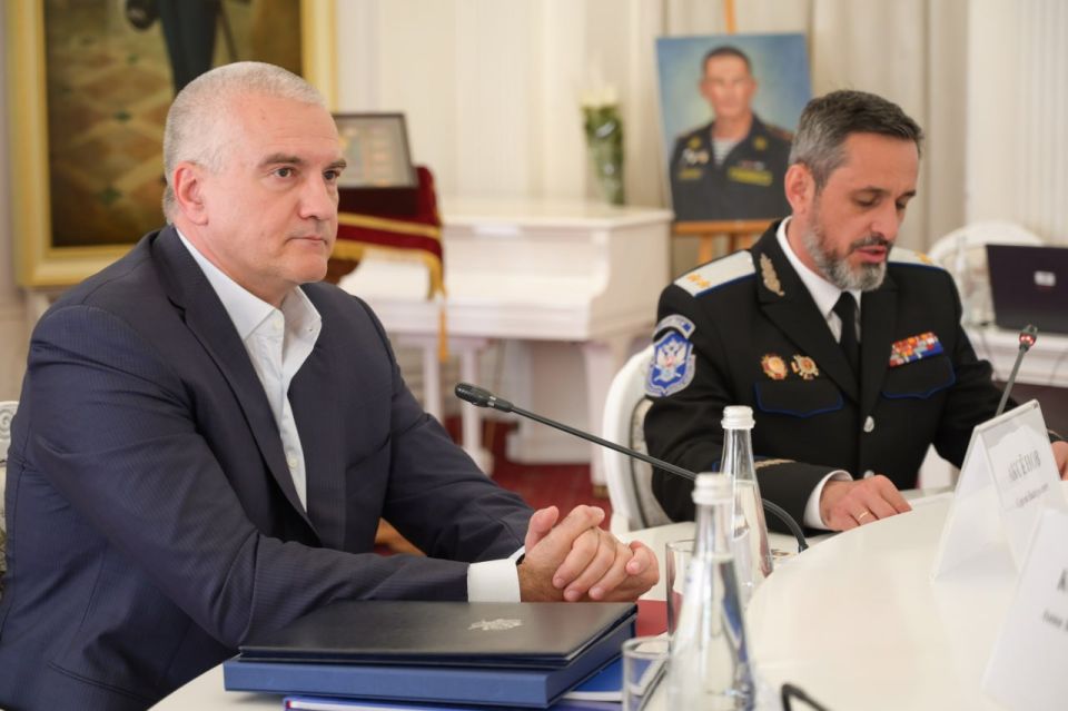  :   -   35               ,        ...