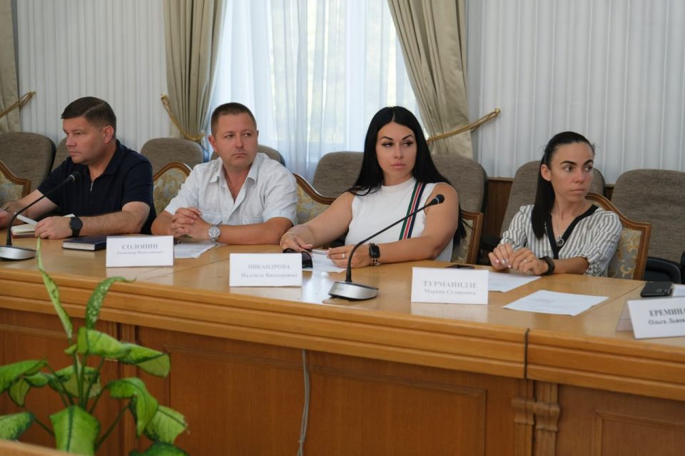 Янина Павленко: Вновь детально погрузились в вопросы работы общественного транспорта Янина Павленко: Вновь детально погрузились в вопросы работы общественного транспорта