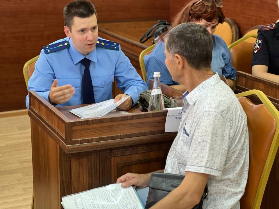 В Джанкое прошёл Единый день оказания бесплатной юридической помощи В Джанкое прошёл Единый день оказания бесплатной юридической помощи